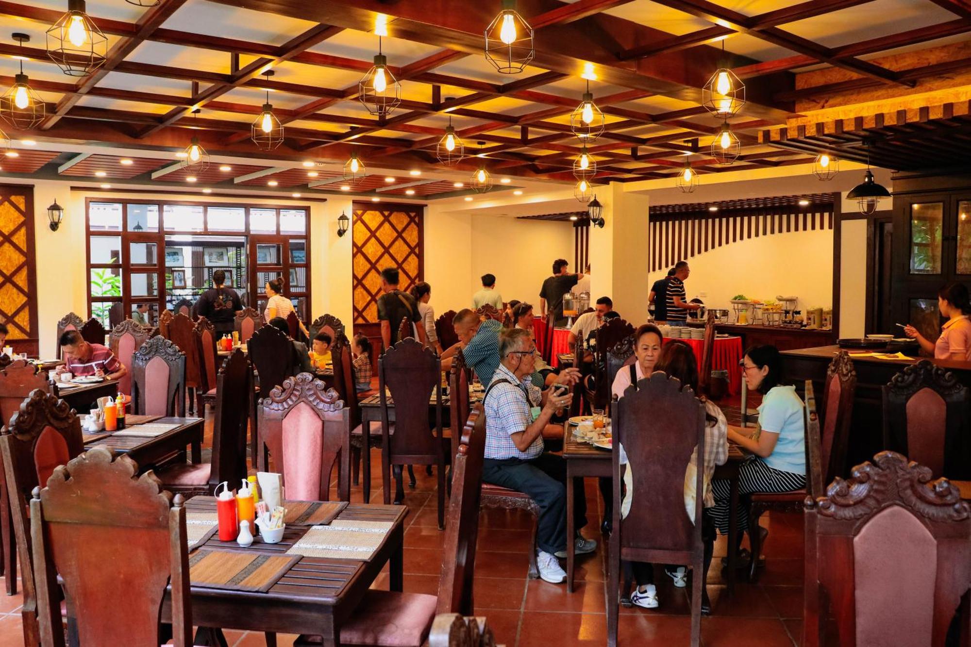 Meuangluang Hotel Luang Prabang Esterno foto