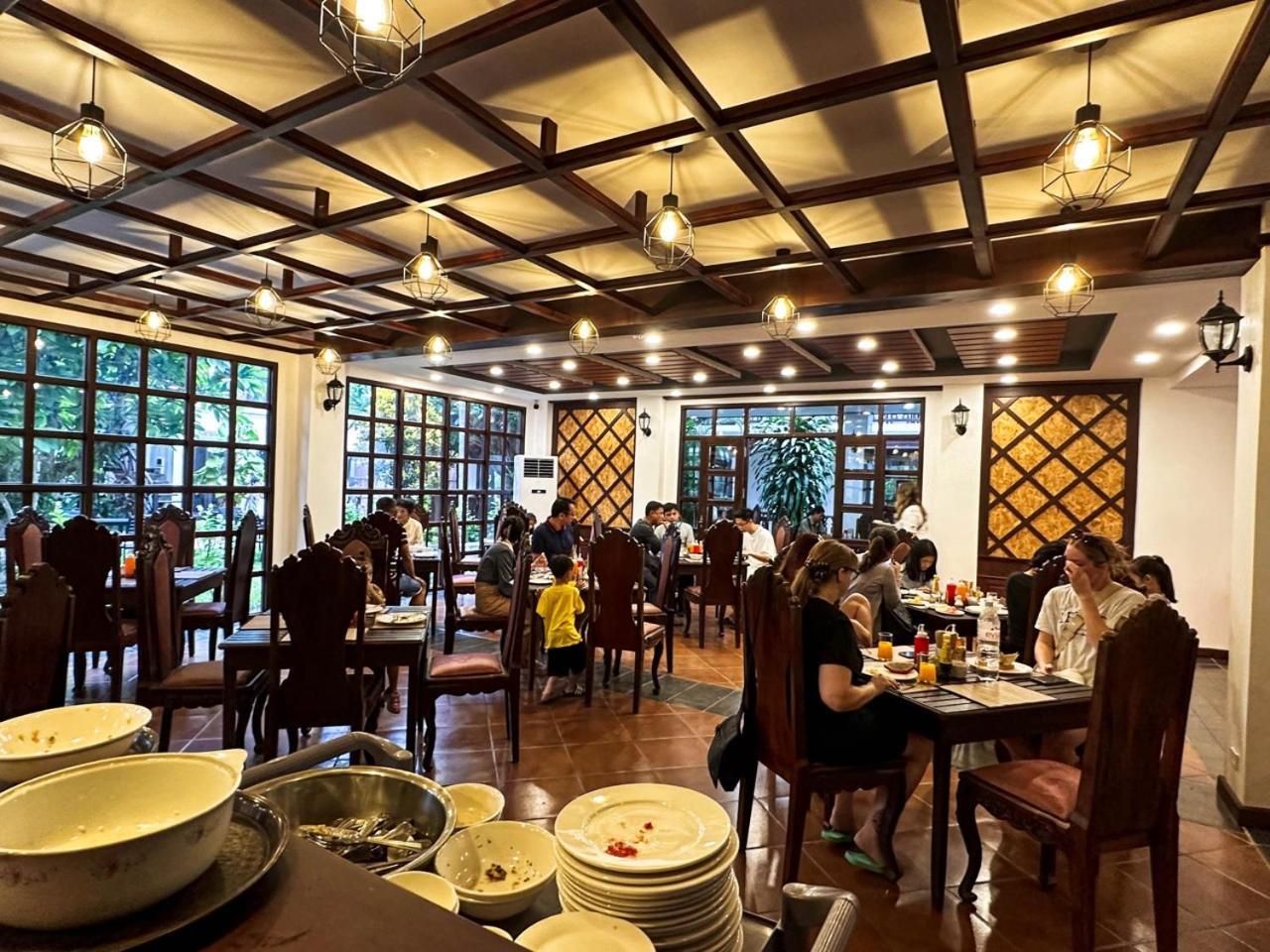 Meuangluang Hotel Luang Prabang Esterno foto