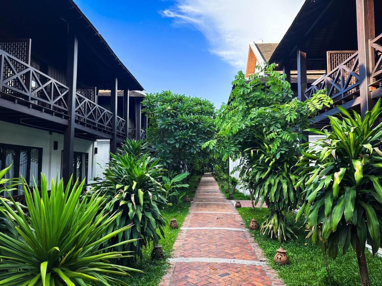 Meuangluang Hotel Luang Prabang Esterno foto