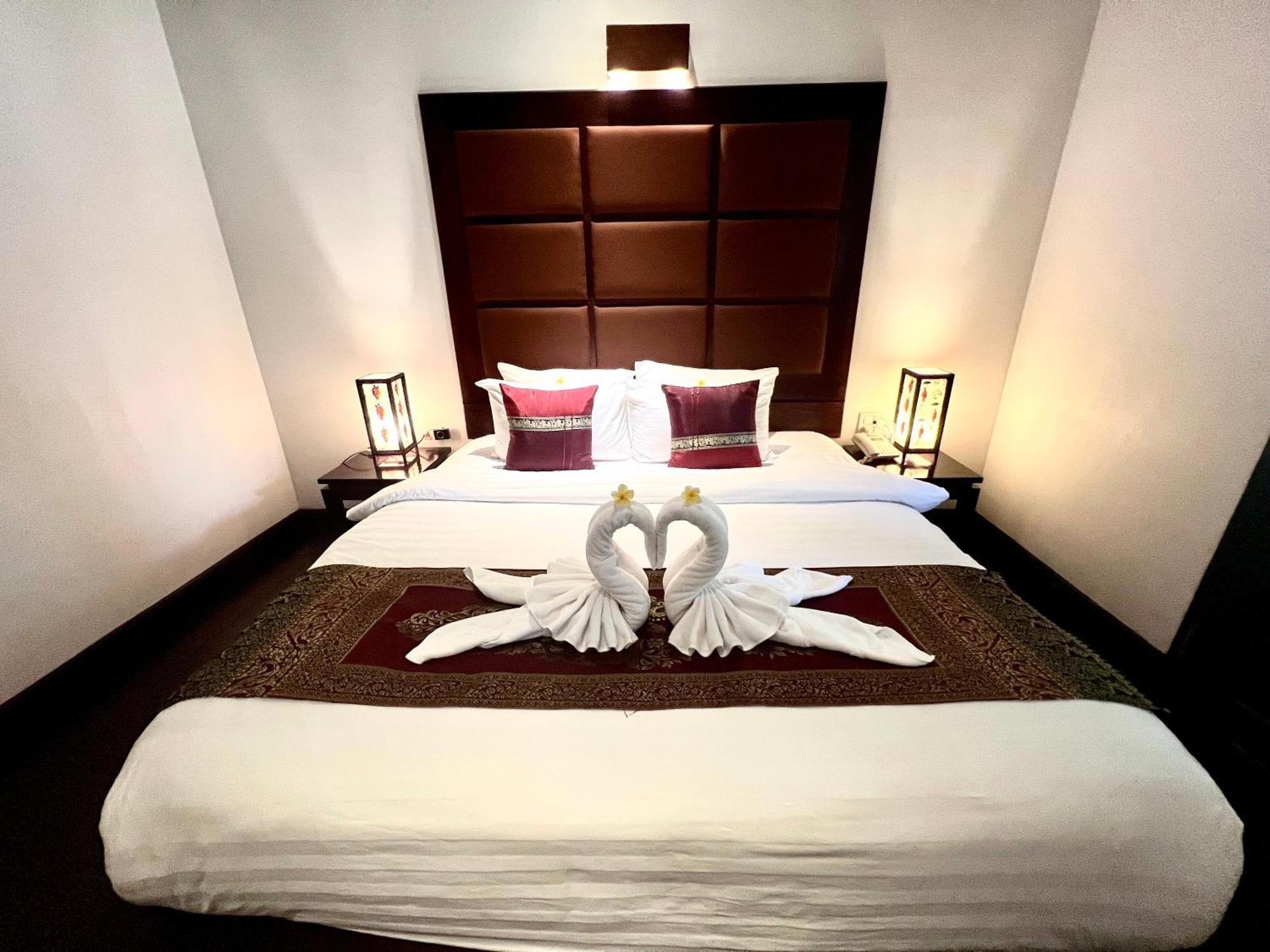 Meuangluang Hotel Luang Prabang Esterno foto